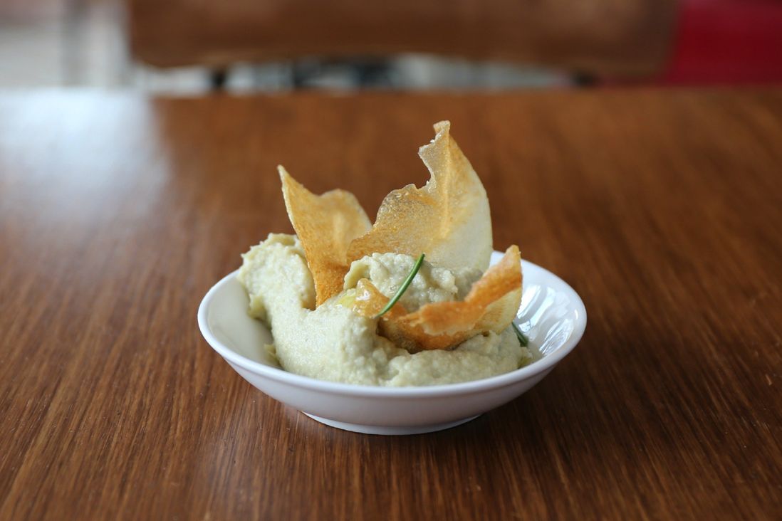 Complimentary artichoke dip with house-made potato chips (FREE)<br>